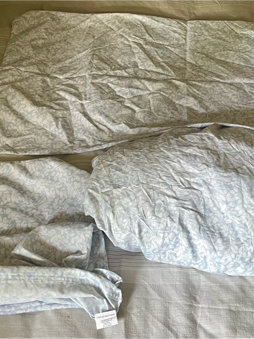 Charisma Light Gray Floral Pillow Shams and Cover Set
